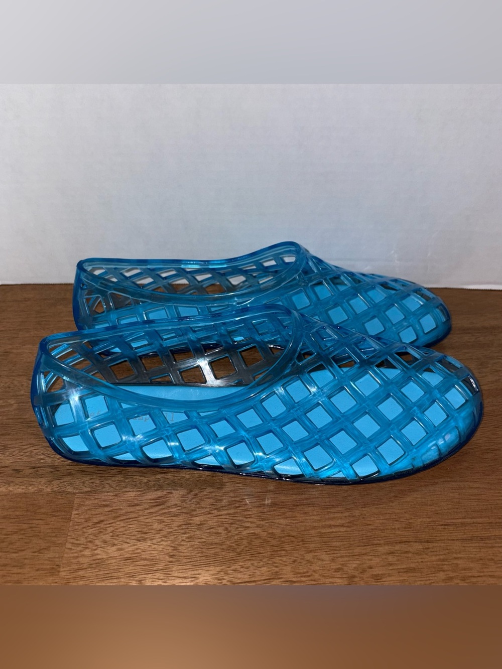 Jeffrey Campbell Jellz slip-on jelly shoes Women’s size 9
